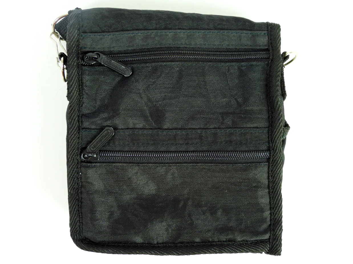 Black & Pink Original Game Boy Travel Bag (Nintendo Game Boy) - Image 2