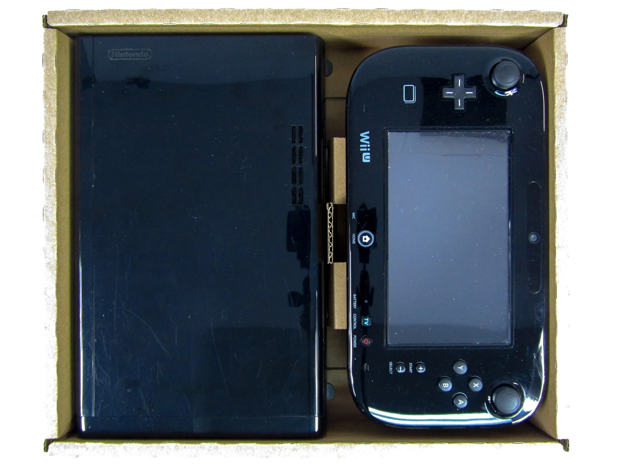 Nintendo Wii U System Deluxe 32GB [ZombiU Edition] - Image 4