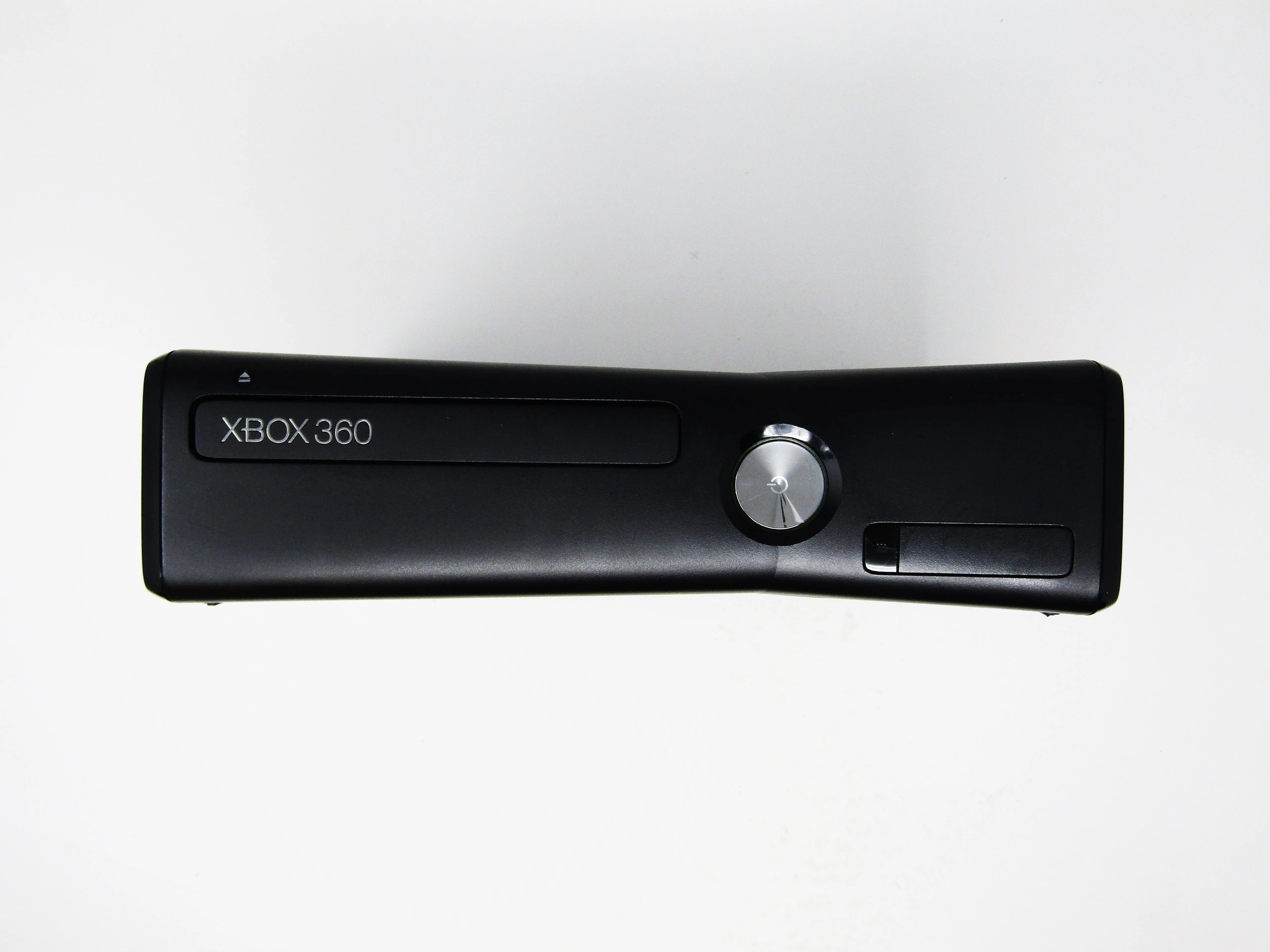 Xbox 360 System Slim 120 GB Black - Image 2