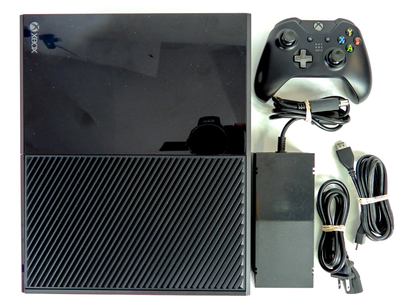 Xbox One System 500 GB Black + Kinect [Day One Edition] - Image 4