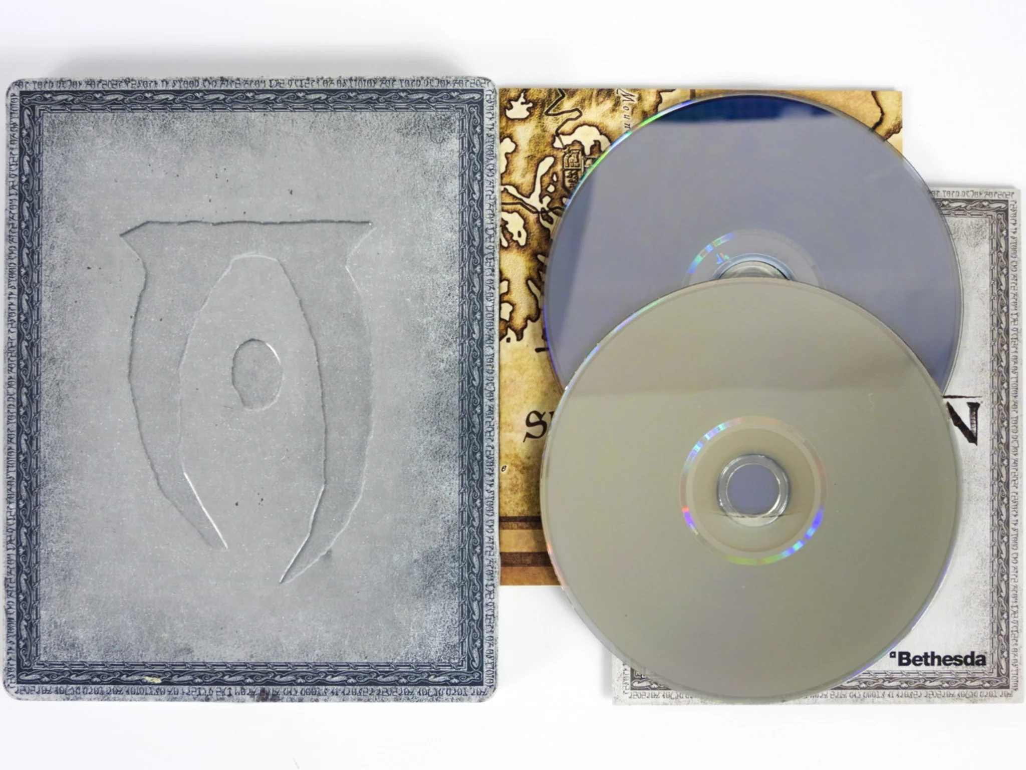 Elder Scrolls IV: Oblivion 5th Anniversary Edition [Greatest Hits] (PlayStation 3 / PS3) - Image 2