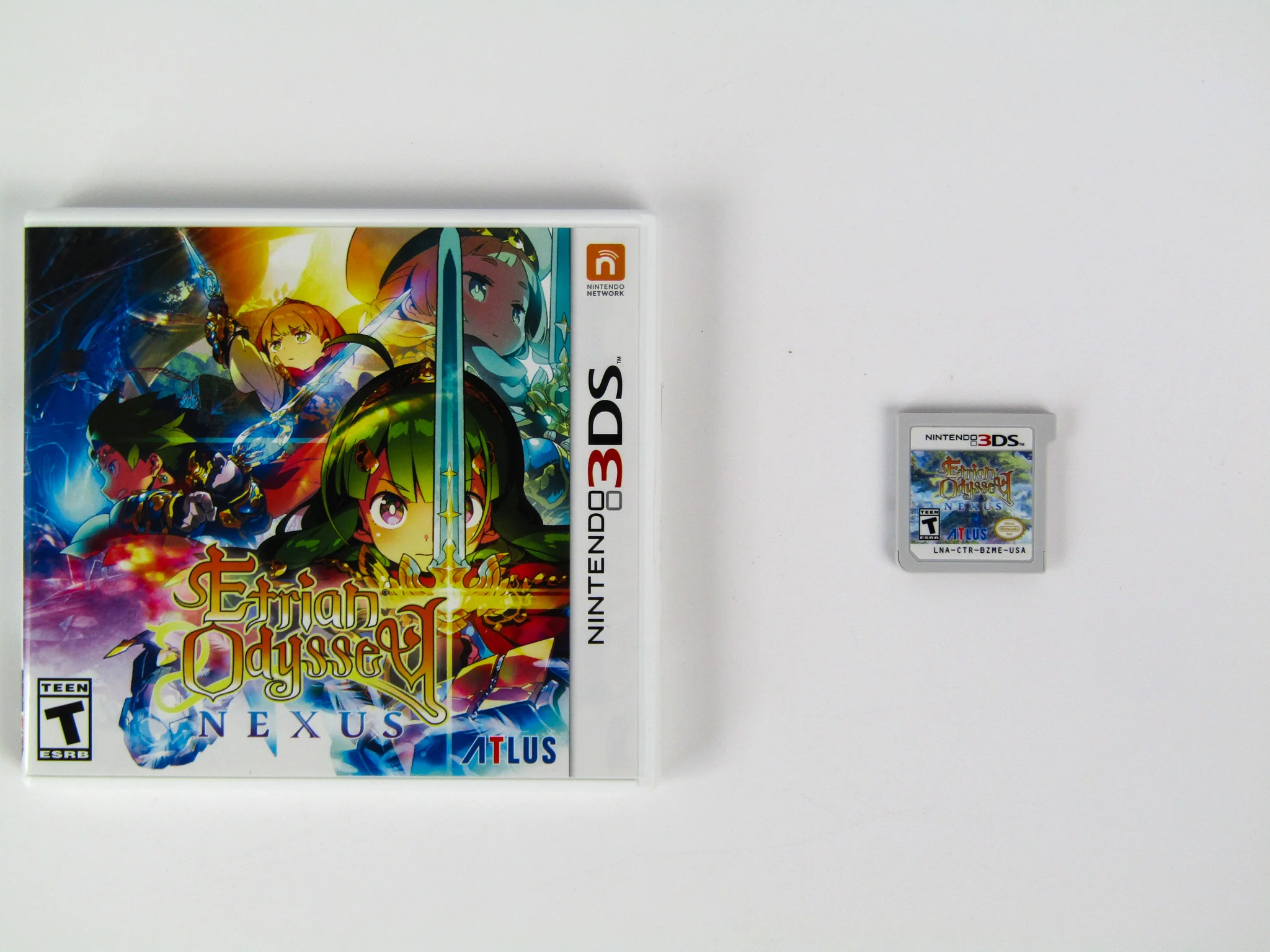 Etrian Odyssey Nexus [Launch Edition] (Nintendo 3DS) - Image 9