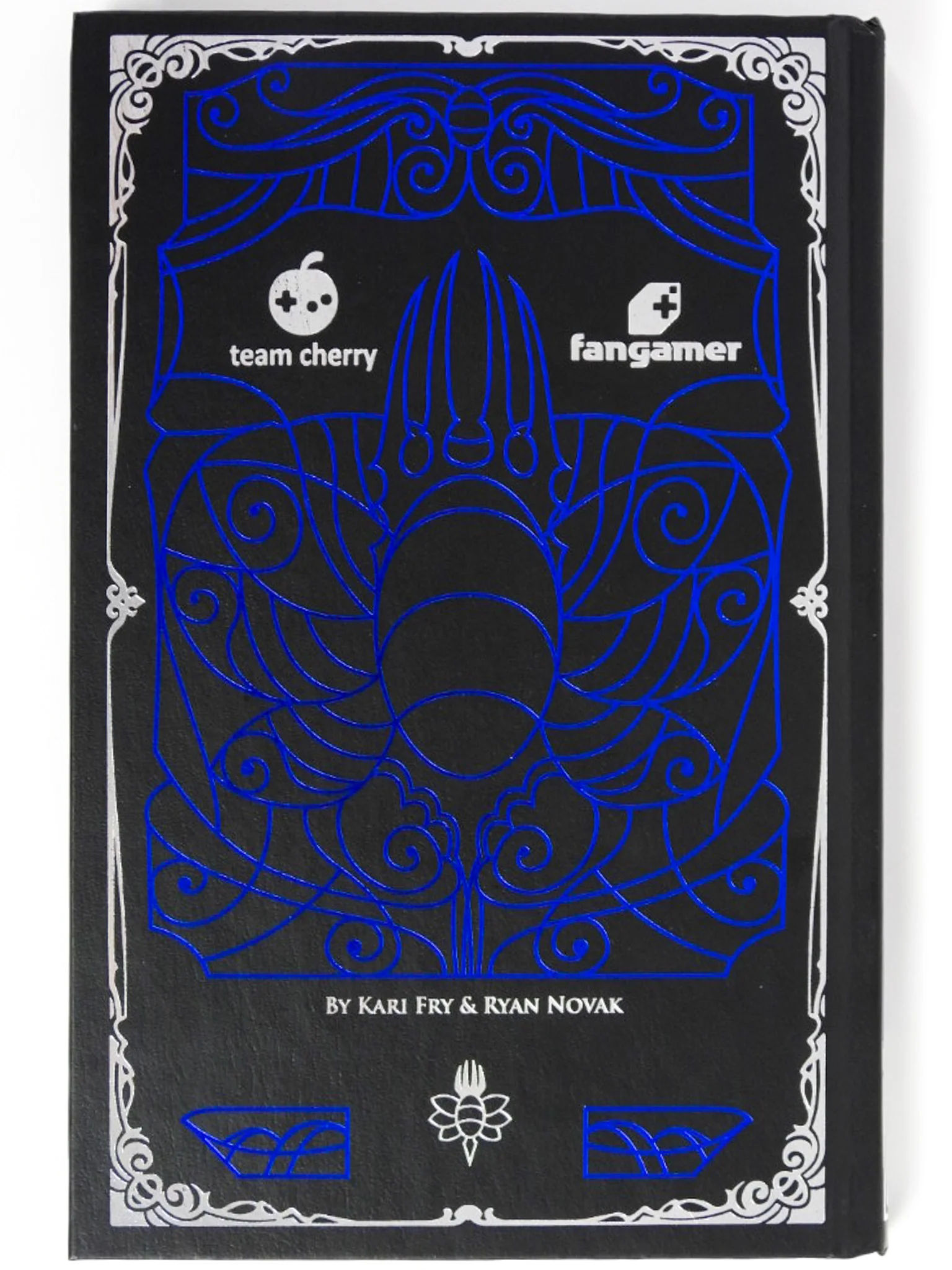 Hollow Knight Wanderer's Journal [Hardcover] (Game Guide) - Image 2