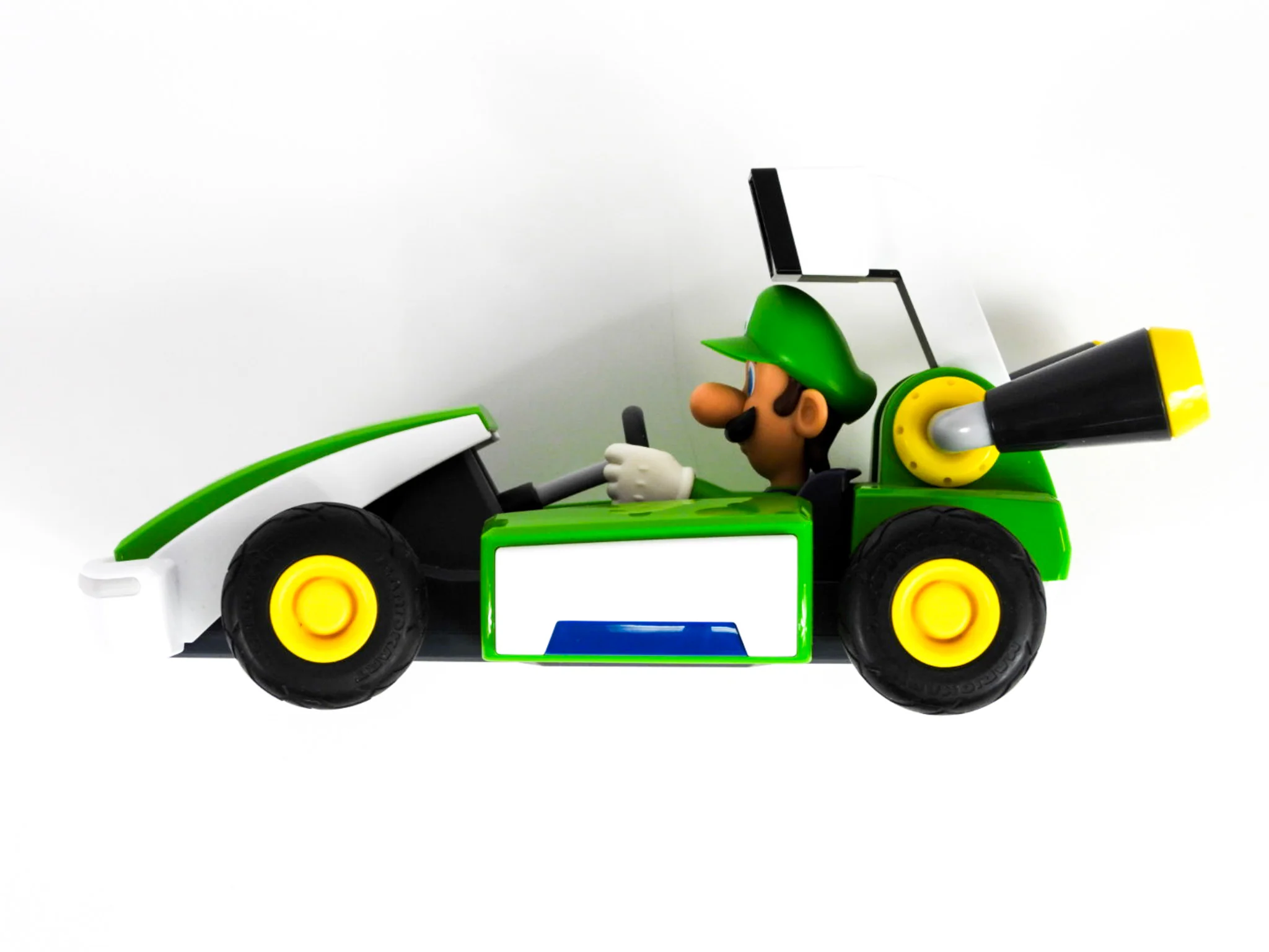 Mario Kart Live: Home Circuit [Luigi Set] (Nintendo Switch) - Image 3