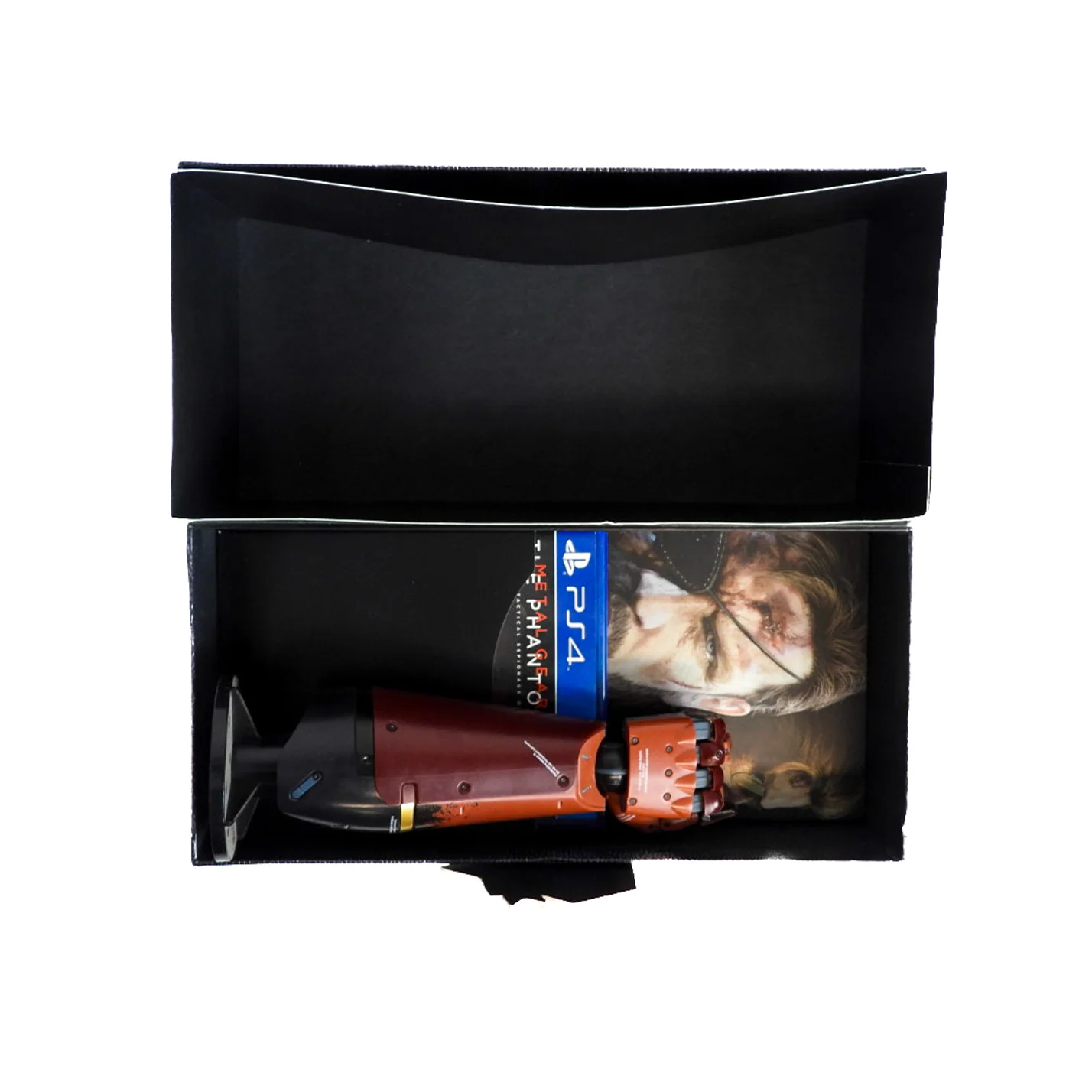 Metal Gear Solid V 5: The Phantom Pain [Collector's Edition] (PlayStation 4 / PS4) - Image 9