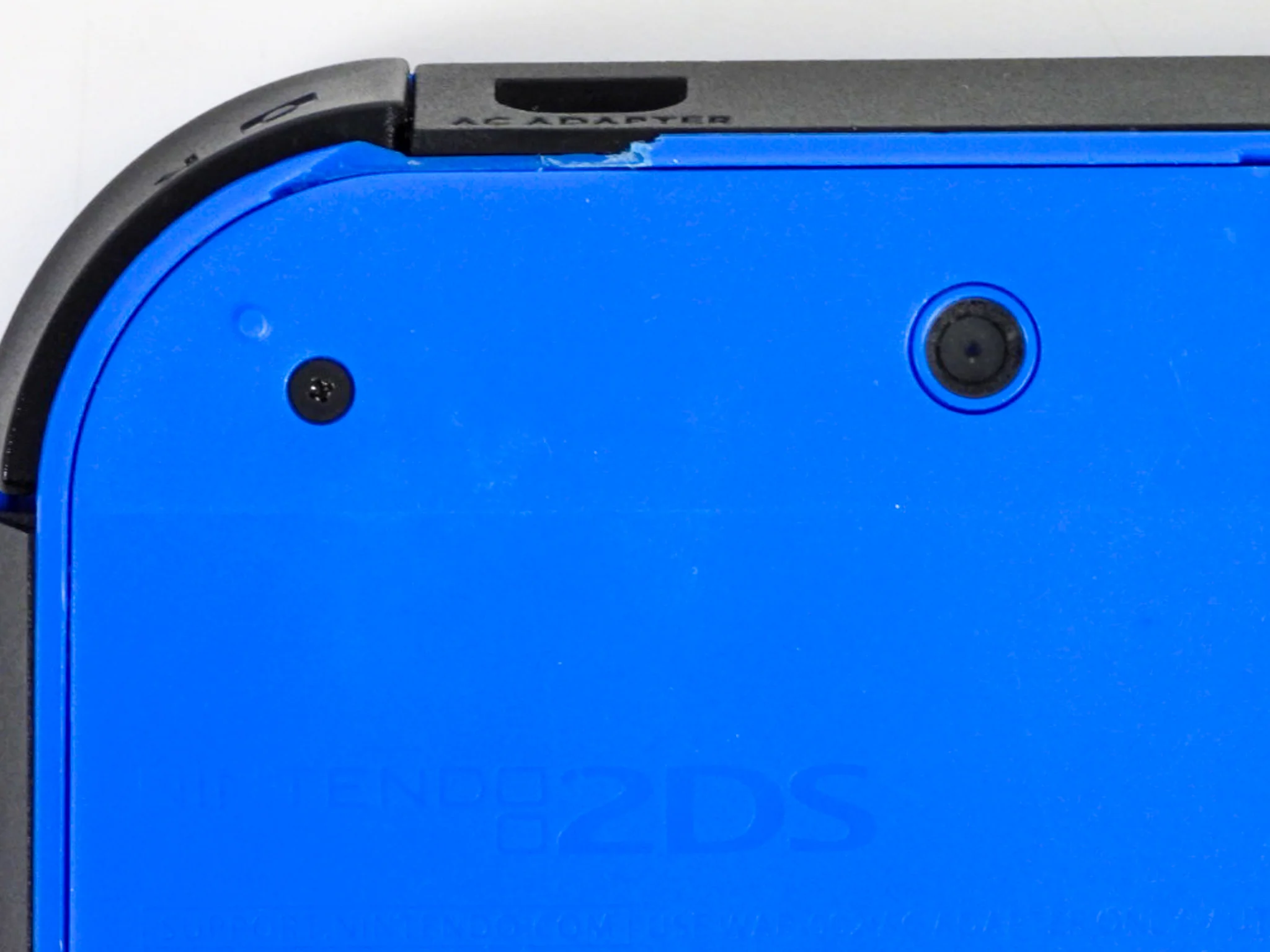 Nintendo 2DS System Electric Blue [Version 2] - Image 5