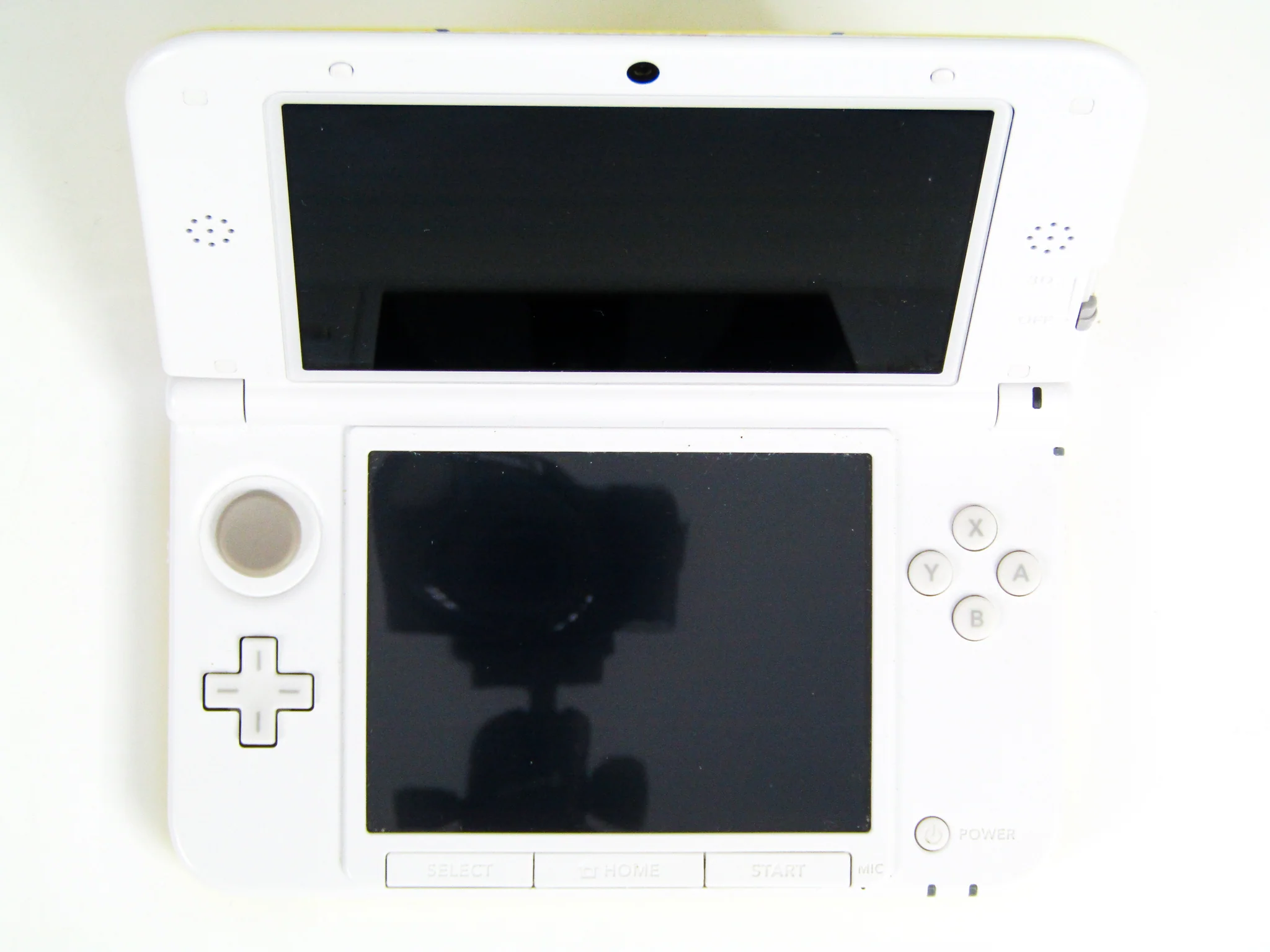 Nintendo 3DS XL System [Yellow Pikachu Limited Edition] - Image 4