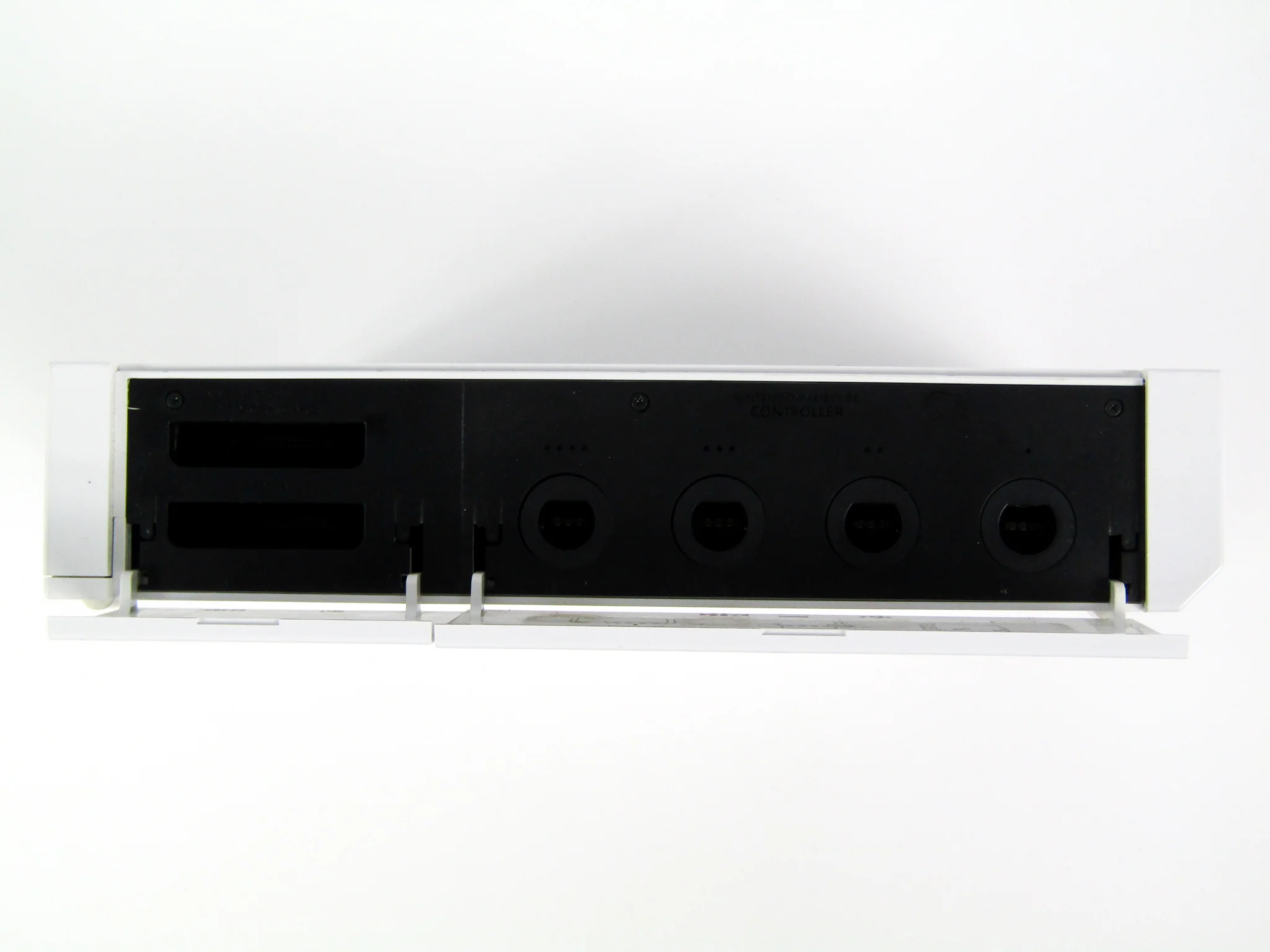 Nintendo Wii System [Wii Sports + Wii Sports Resort + Wii Motion Plus] [RVL-001] White - Image 14