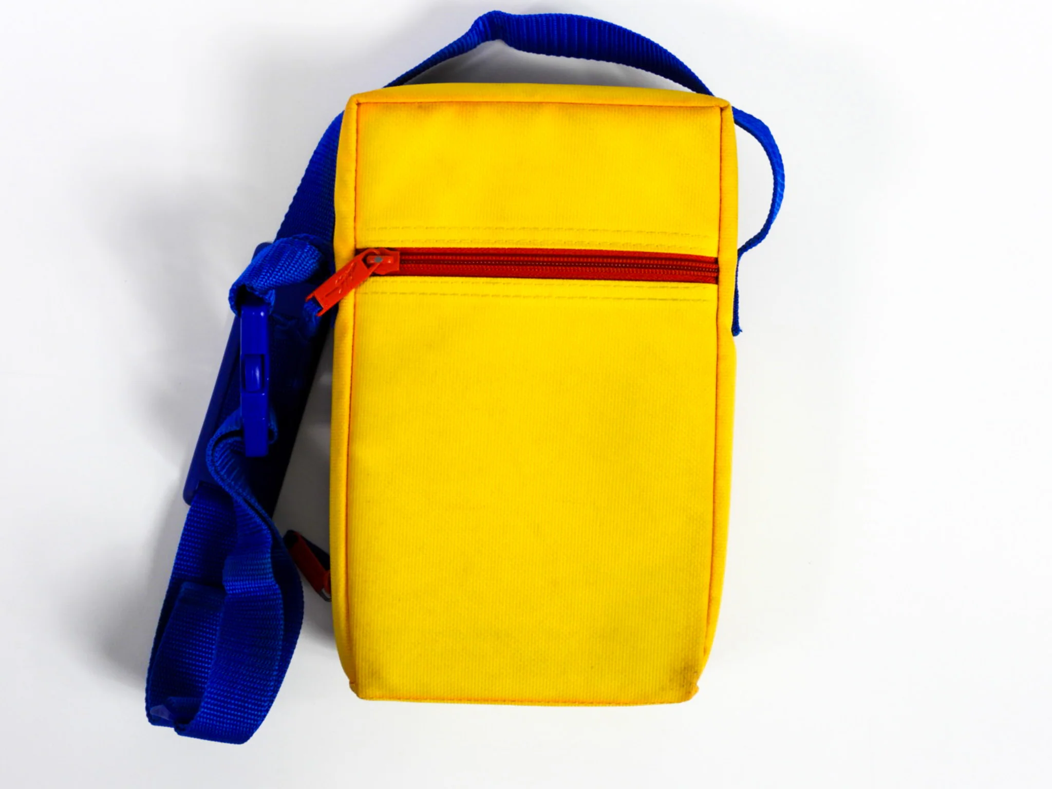 Pikachu Yellow Pokemon Nintendo Game Boy Travel Bag (Nintendo Game Boy) - Image 2