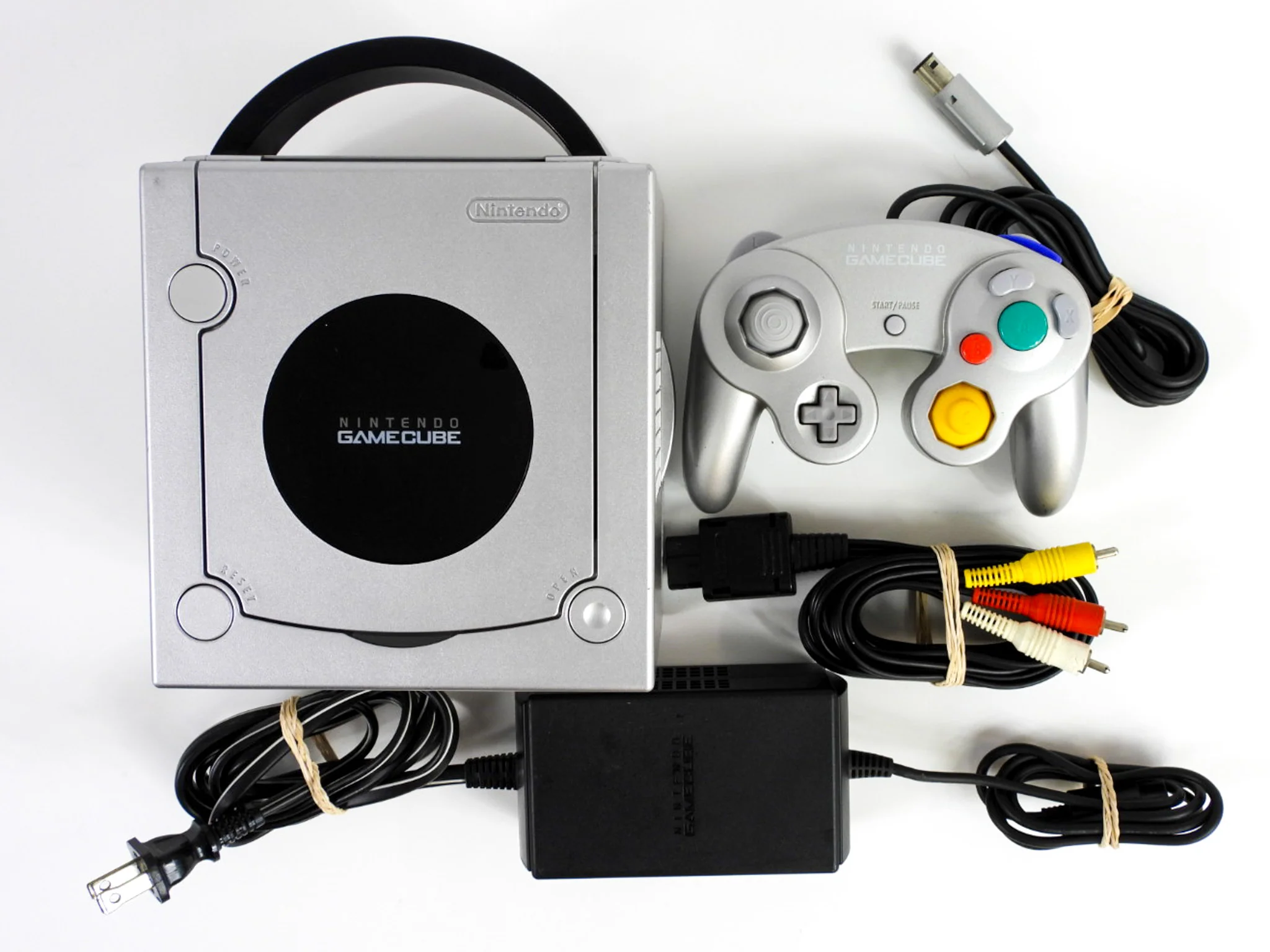Nintendo GameCube System [DOL-001] Platinum with 1 Assorted Controller - Image 18