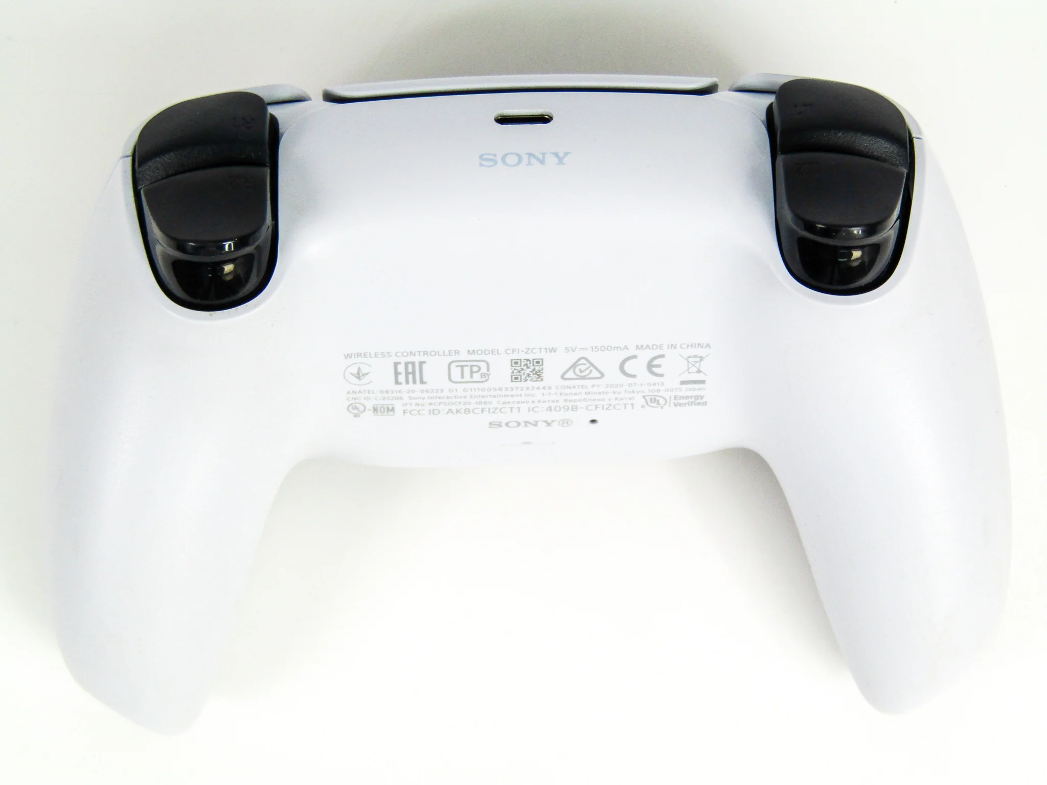 White PlayStation 5 DualSense Wireless Controller (PlayStation 5 / PS5) - Image 12