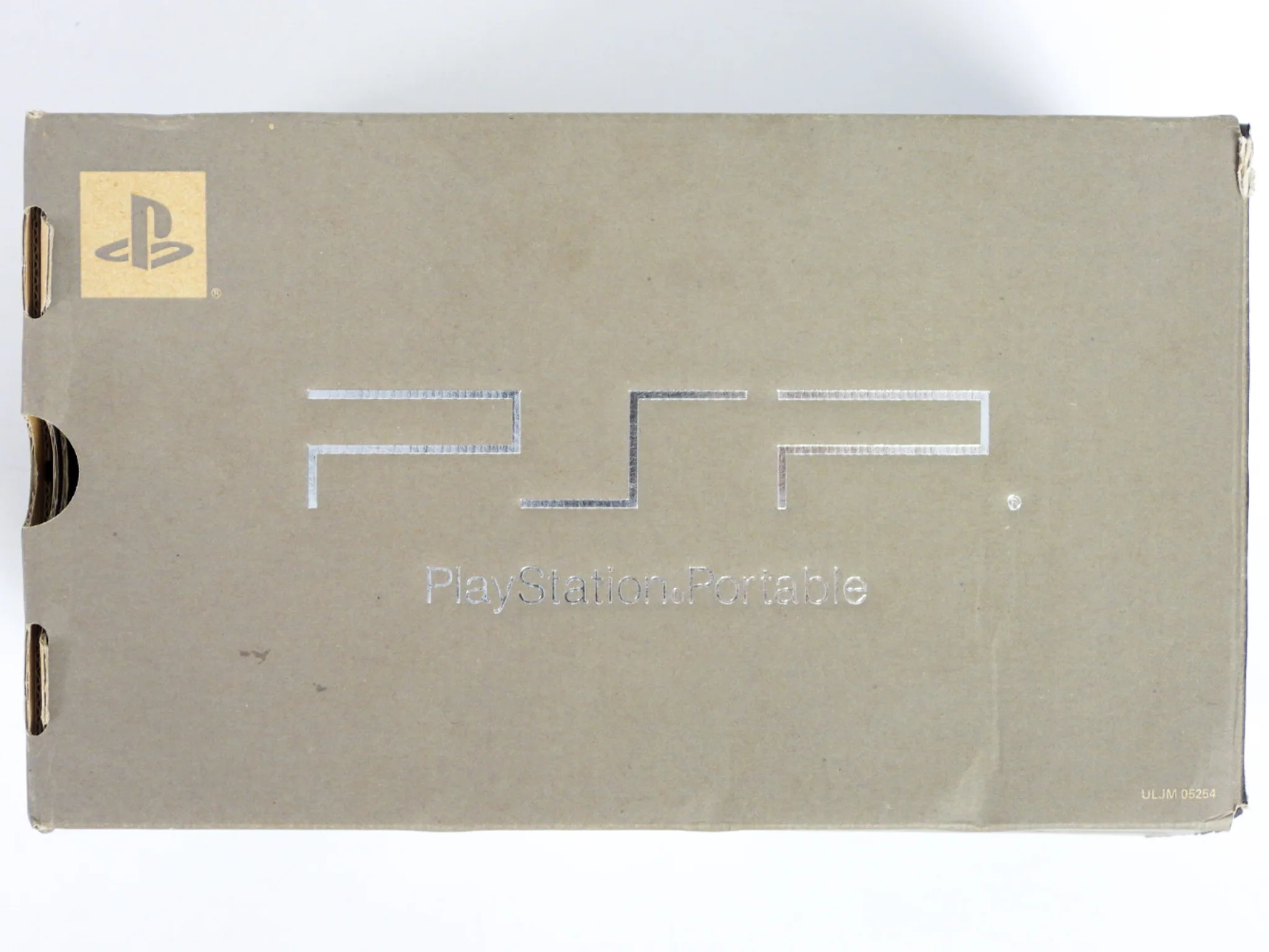 PlayStation Portable System [PSP-2000] [Crisis Core: Final Fantasy VII] [JP import] (PSP) - Image 2