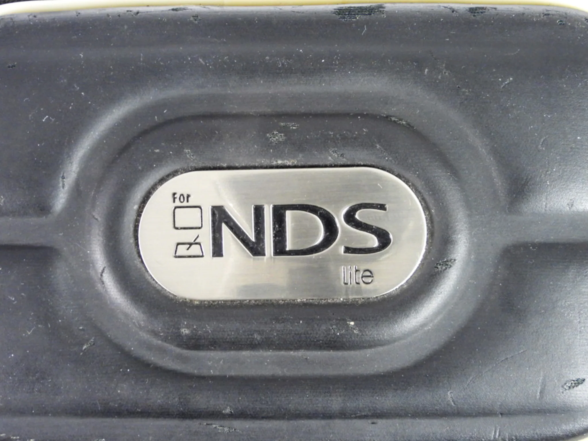 Protective Carrying Case For Nintendo DS Lite (Nintendo DS) - Image 4