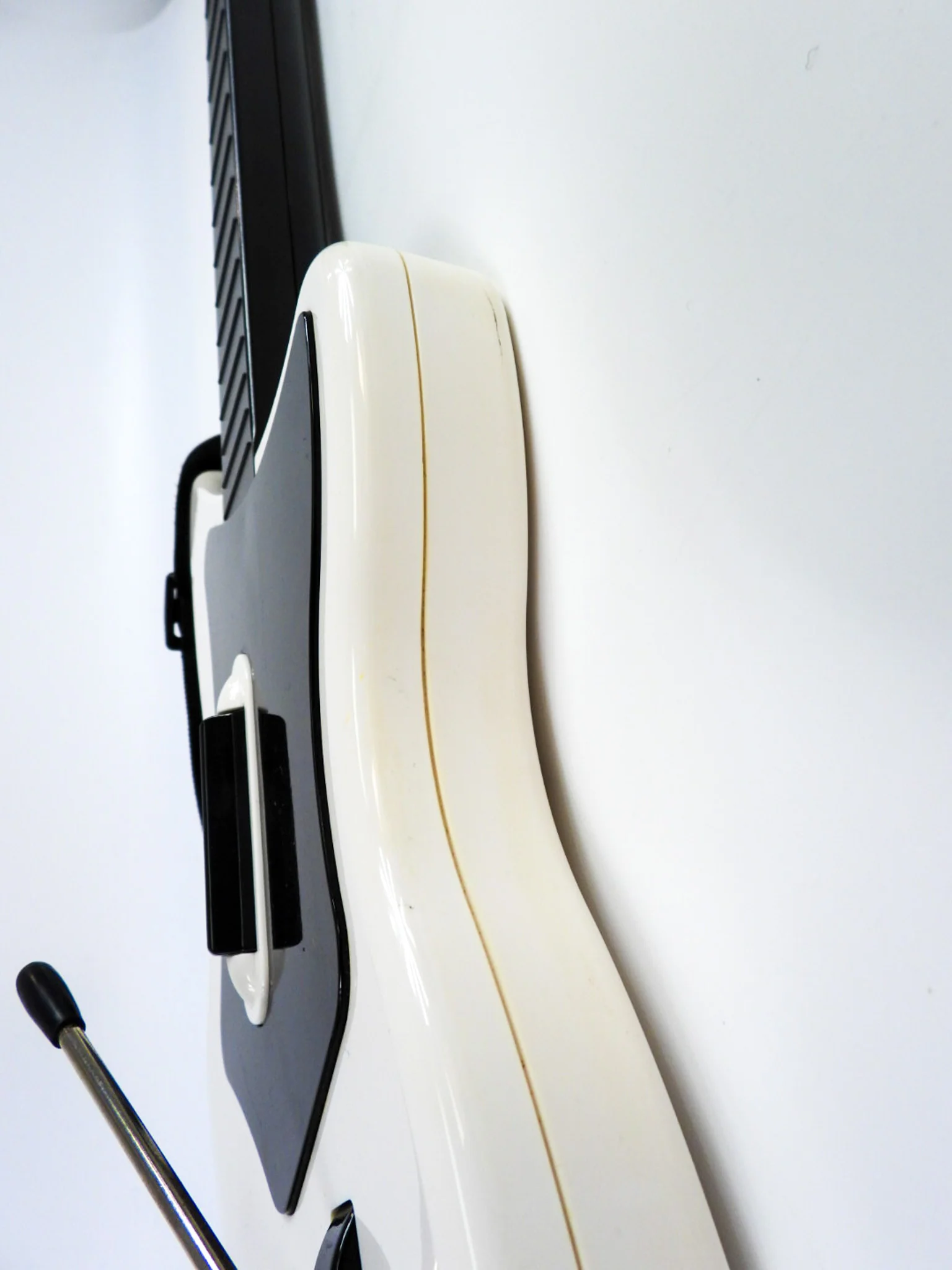 Redoctane Wireless Guitar [Guitar Hero] (PlayStation 2 / PS2) - Image 3