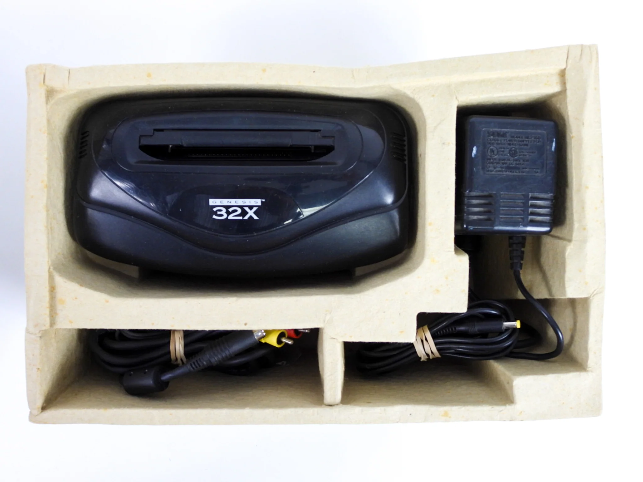 Sega 32X Unit [Genesis Model 1+2 Cables] (Sega 32X) - Image 11