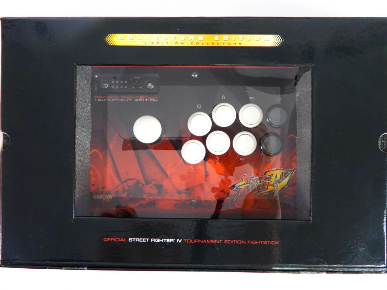 Street Fighter IV Arcade Fightstick Tournament Edition [Mad Catz] (PlayStation 3 / PS3) - Image 2