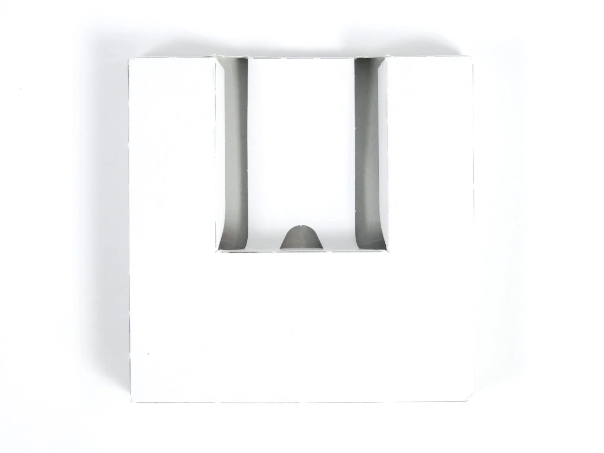 Support à cartouche en carton non officiel (Game Boy / Game Boy Color)