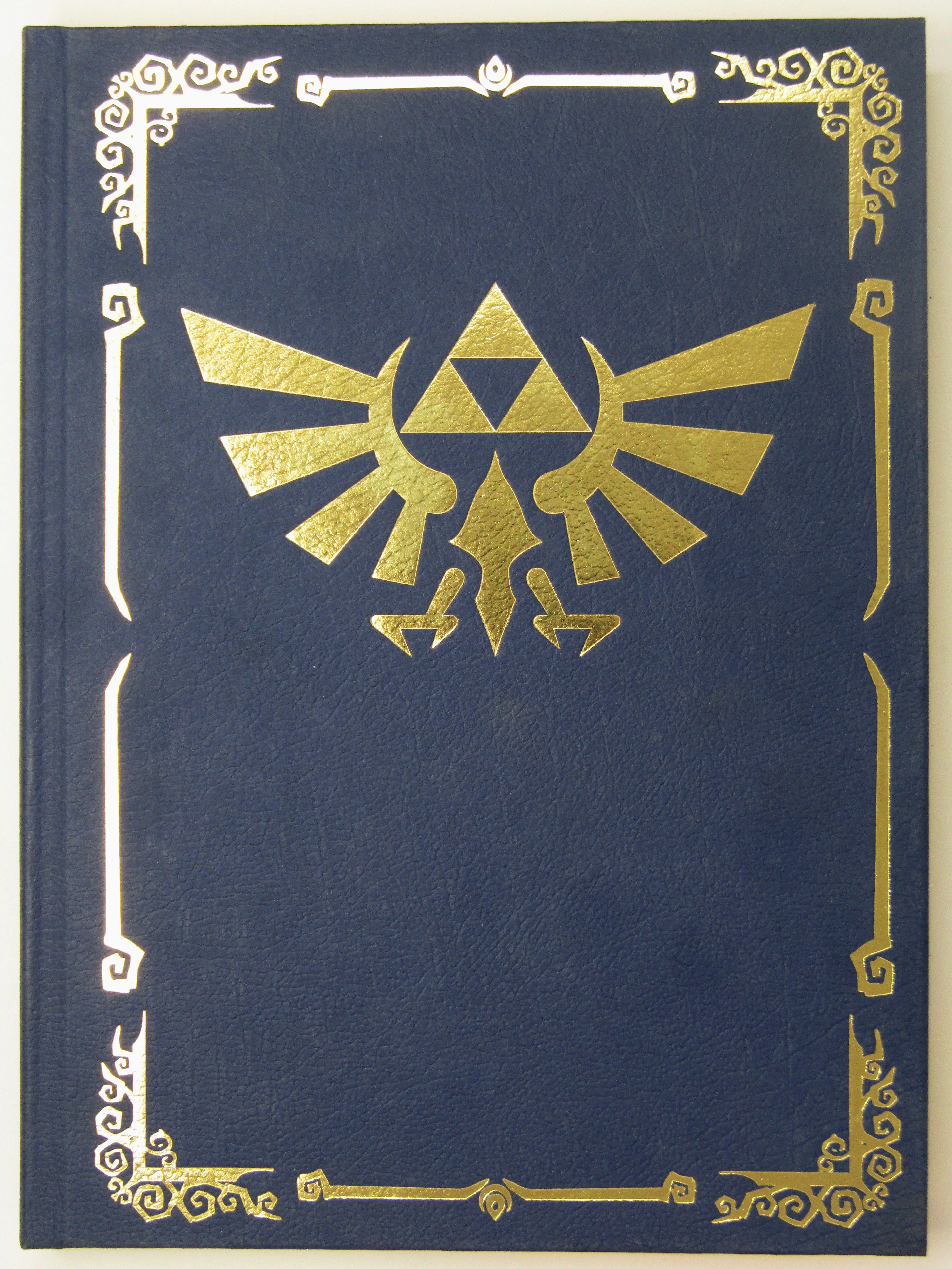 The Legend Of Zelda: Phantom Hourglass [Collector's Edition] (Game Guide) - Image 2