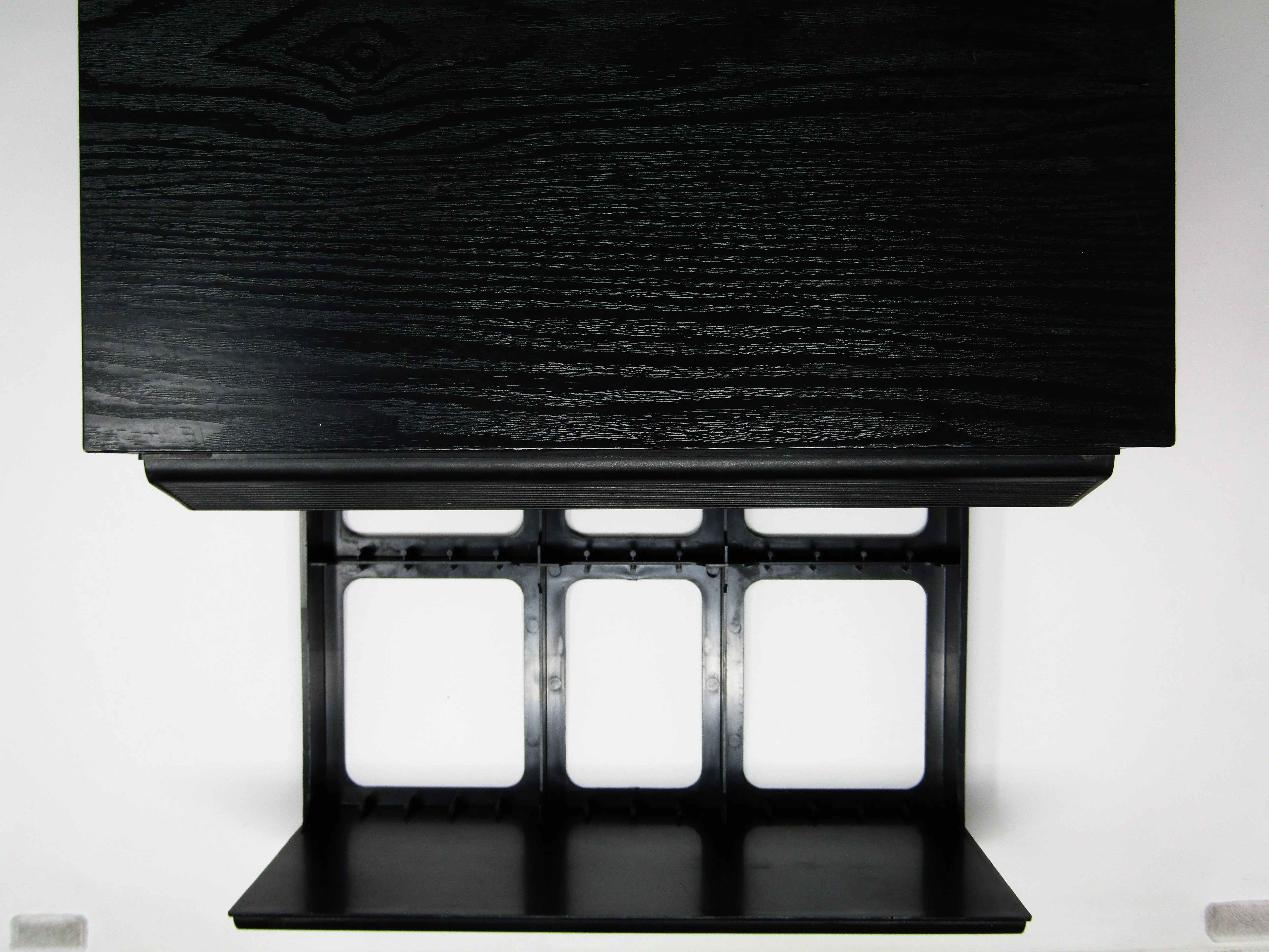 Vintage Wooden System Nintendo NES Storage (Nintendo / NES) - Image 4