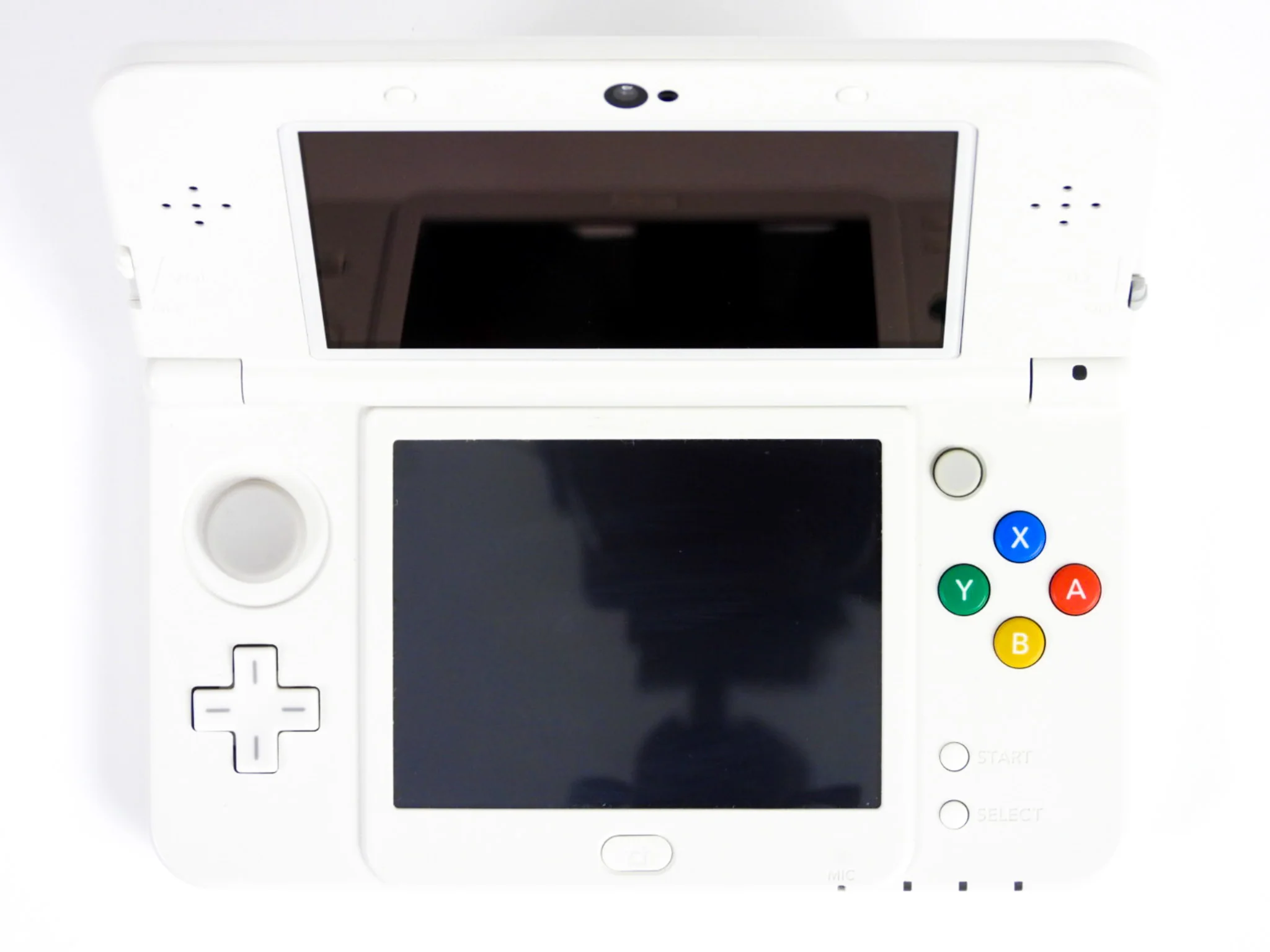 New Nintendo 3DS System White + Monster Hunter 4 Ultimate Cover - Image 2