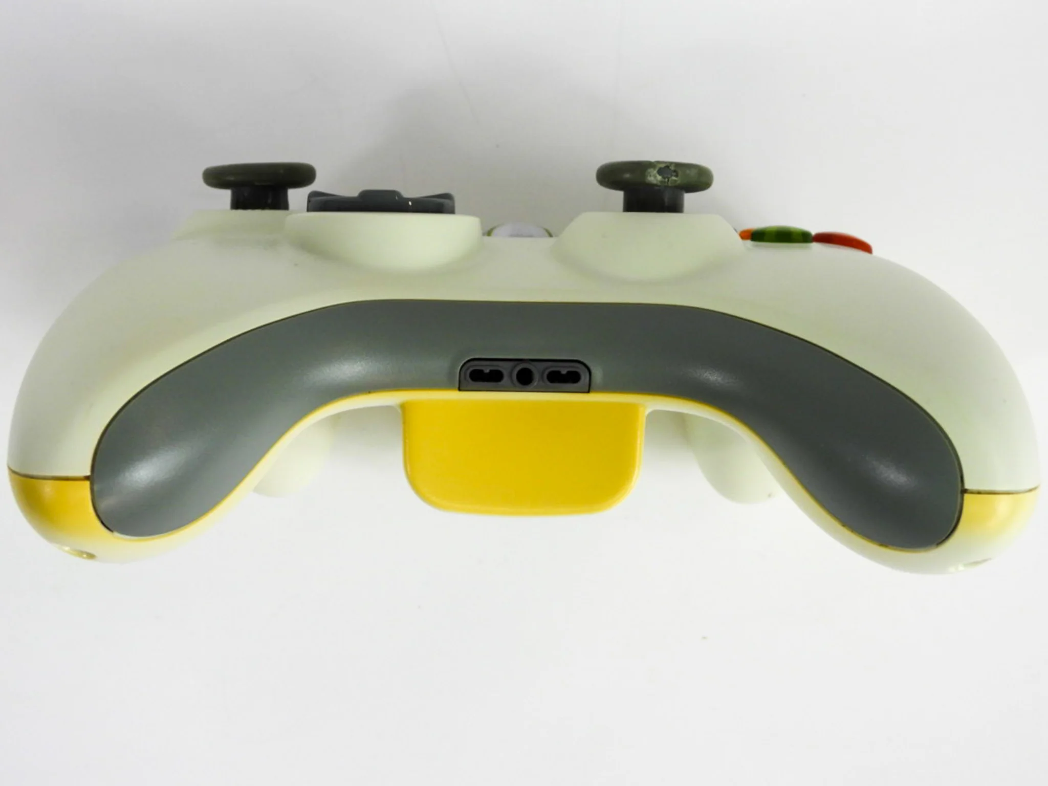 Xbox 360 System 120 GB White - Image 4